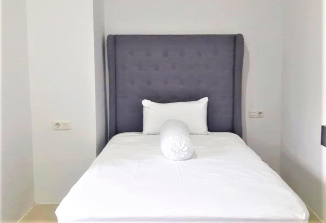 Azalia Residence Palembang Extérieur photo