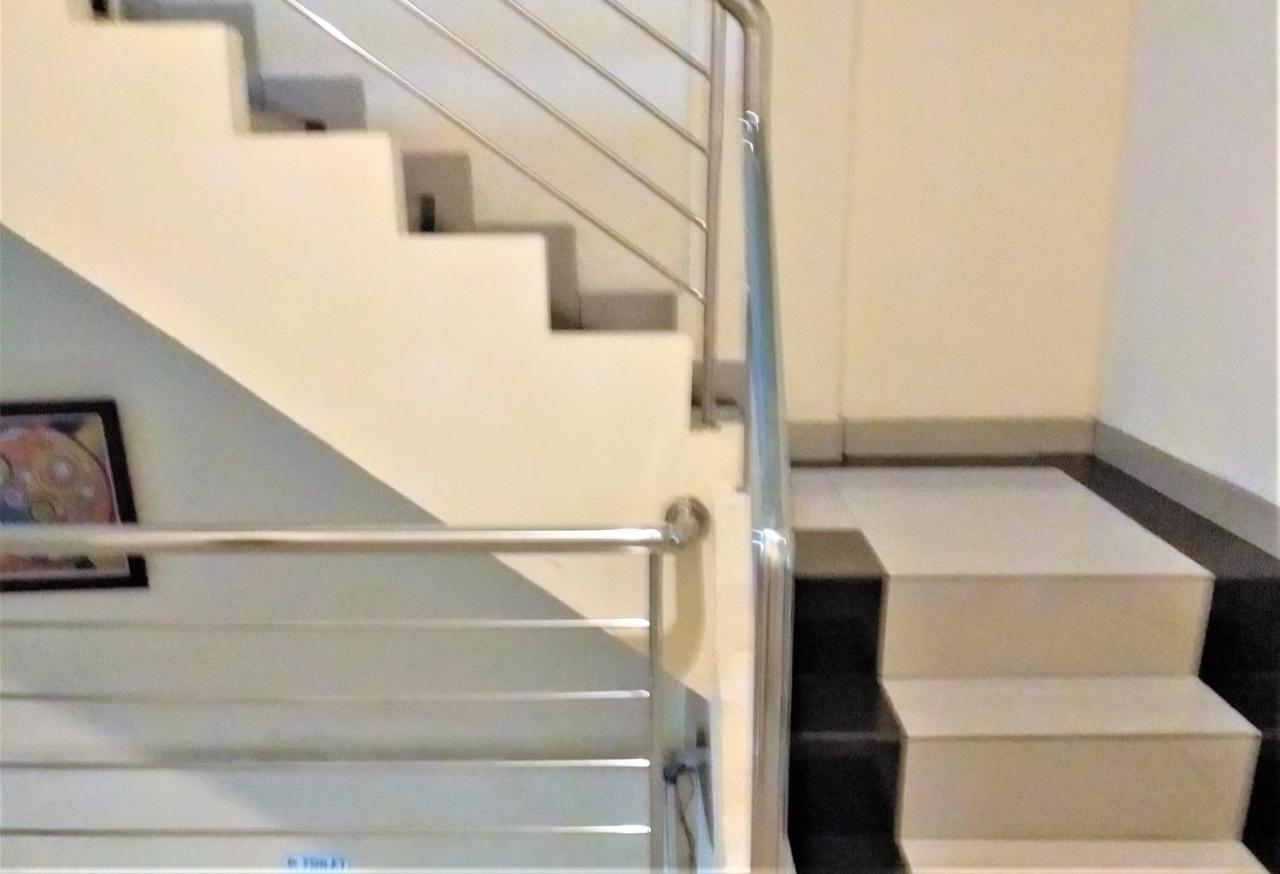Azalia Residence Palembang Extérieur photo